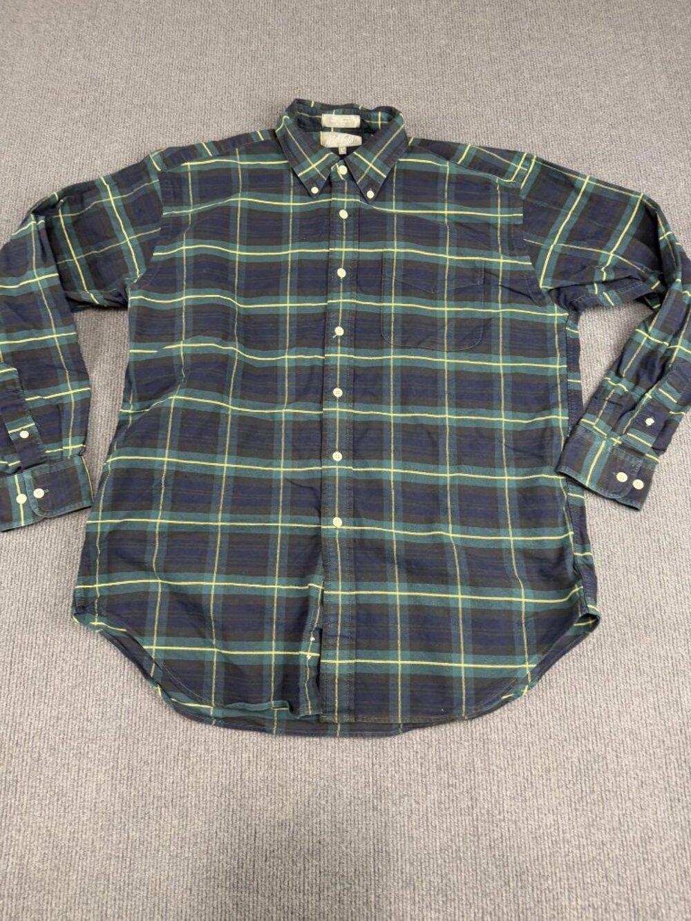 J. McLaughlin Mens Green & Navy Plaid Long Sleeve Button Shirt Size L